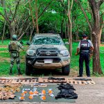 FGE Guerrero asegura armas largas, y equipo táctico en la comunidad de El Naranjito.